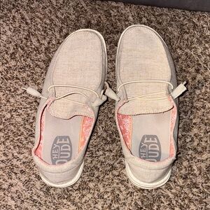 HEYDUDE Wendy Chambray Tan Slip-ons/ Loafers With Coral Floral Accents